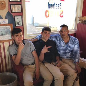 Meet your Posher, Vinh